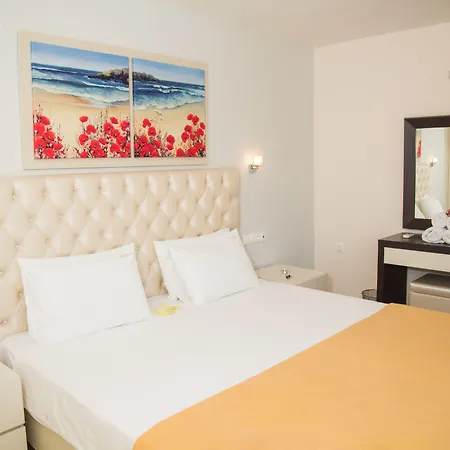 Brentanos - A - View Of Paradise Aparthotel Gastouri (Corfu)