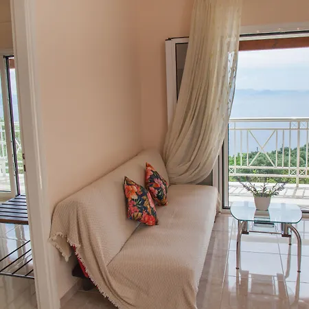Brentanos - A - View Of Paradise Aparthotel 4*
