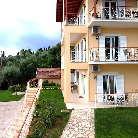 Brentanos - A - View Of Paradise Aparthotel 4*