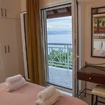 Brentanos - A - View Of Paradise Gastouri (Corfu)